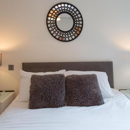Central Tower Bridge Apartment London Zimmer foto