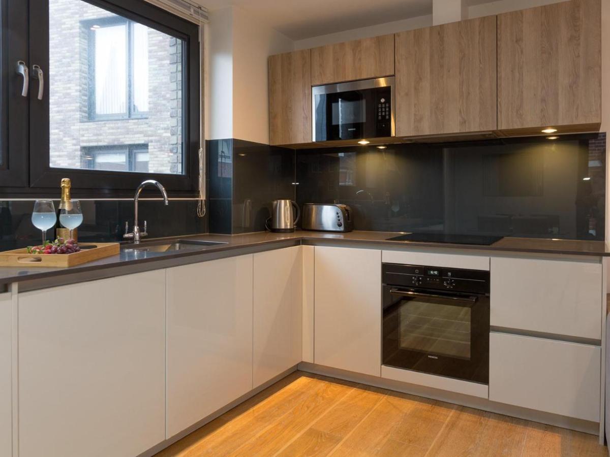 Central Tower Bridge Apartment London Exterior foto